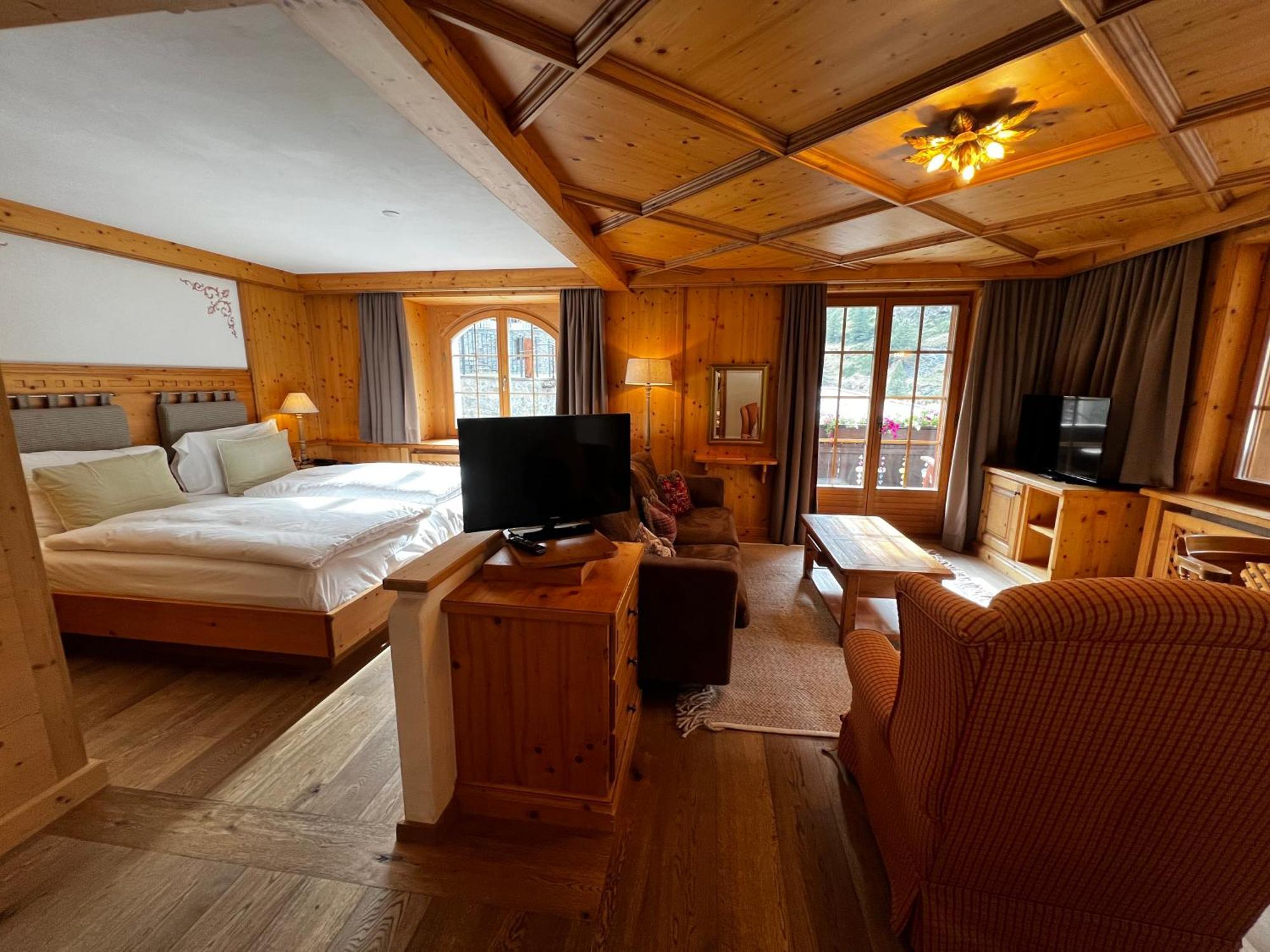 Hotel Berghof Zermatt Exteriör bild