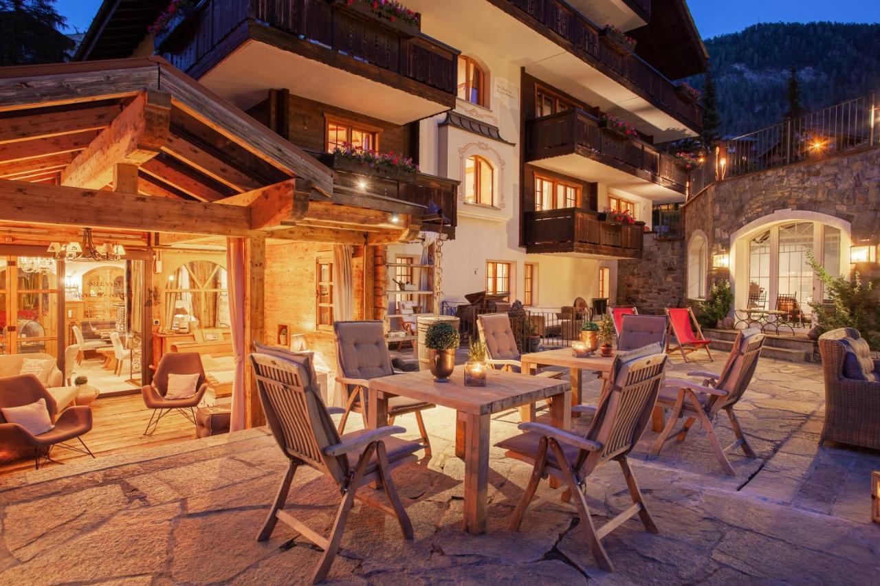 Hotel Berghof Zermatt Exteriör bild