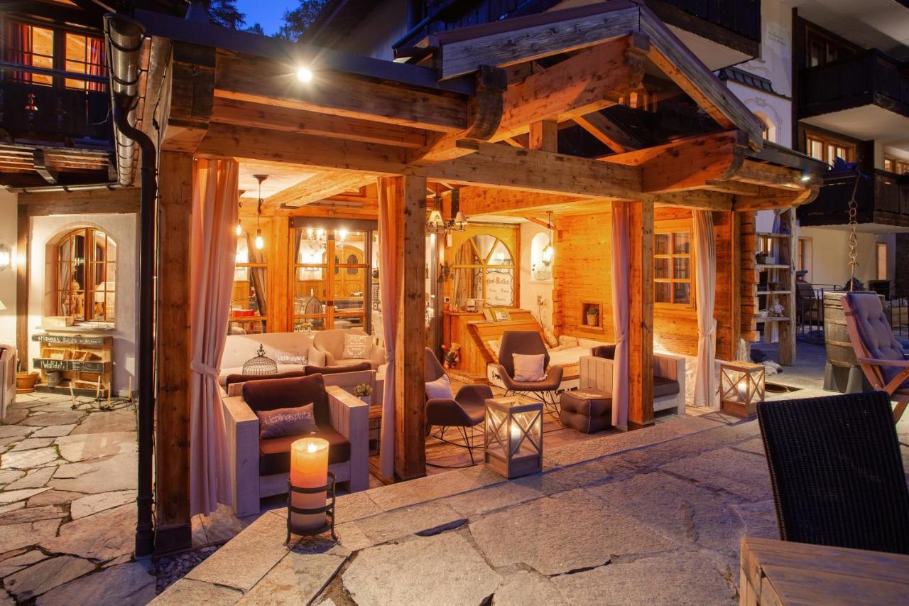 Hotel Berghof Zermatt Exteriör bild